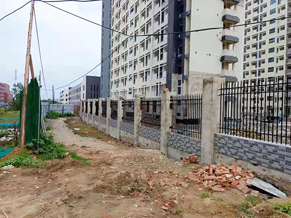 安徽農業(yè)職業(yè)學校圍墻欄桿